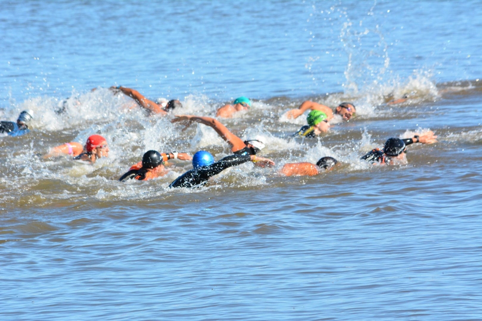 EL 28 DE NOVIEMBRE COMIENZA EL CIRCUITO DE TRIATLÓN JEEP