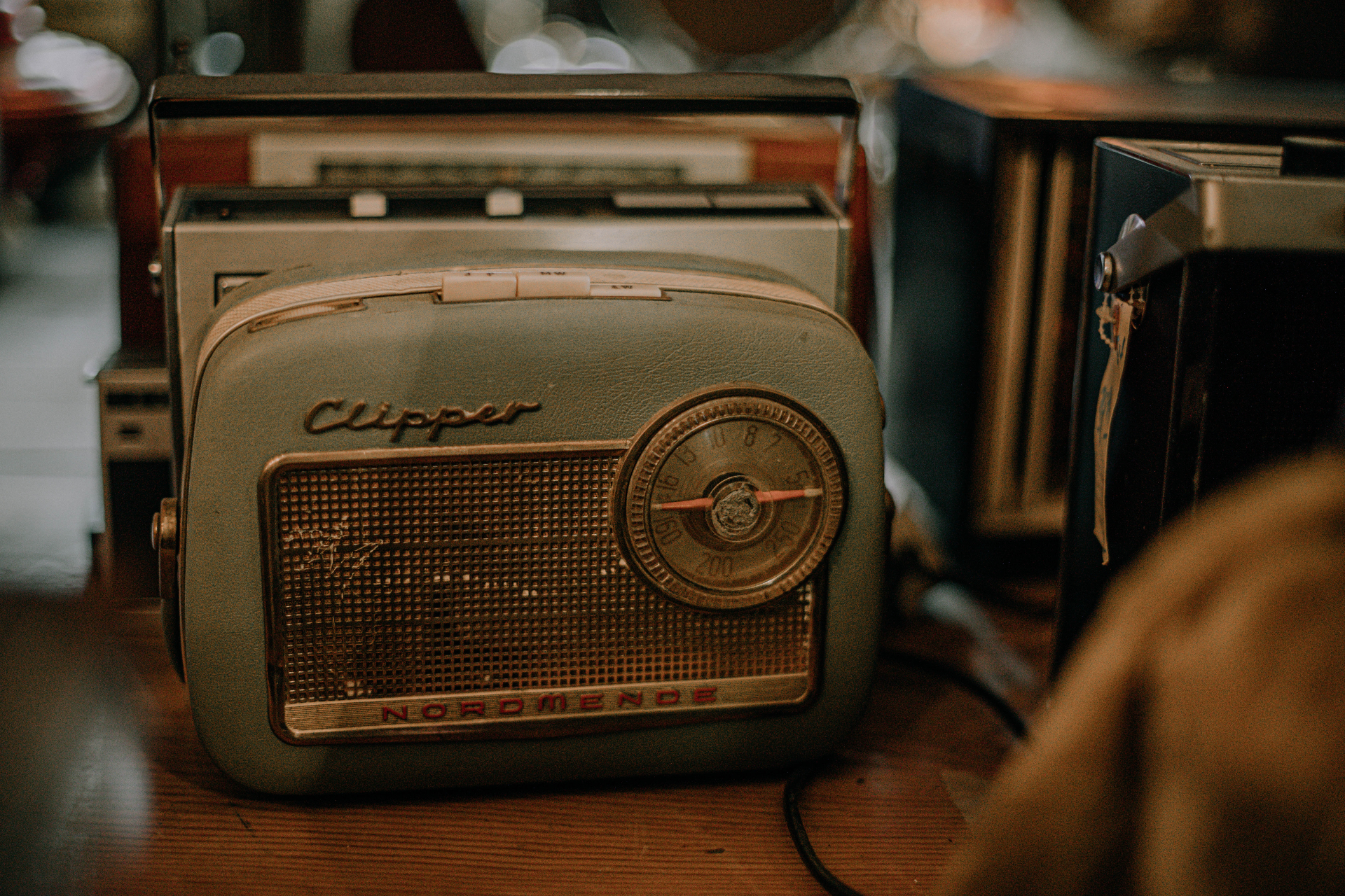 EL CONTROL DEL EQUIPAMIENTO EN RADIO POR «LA LEY RADIOFÓNICA»