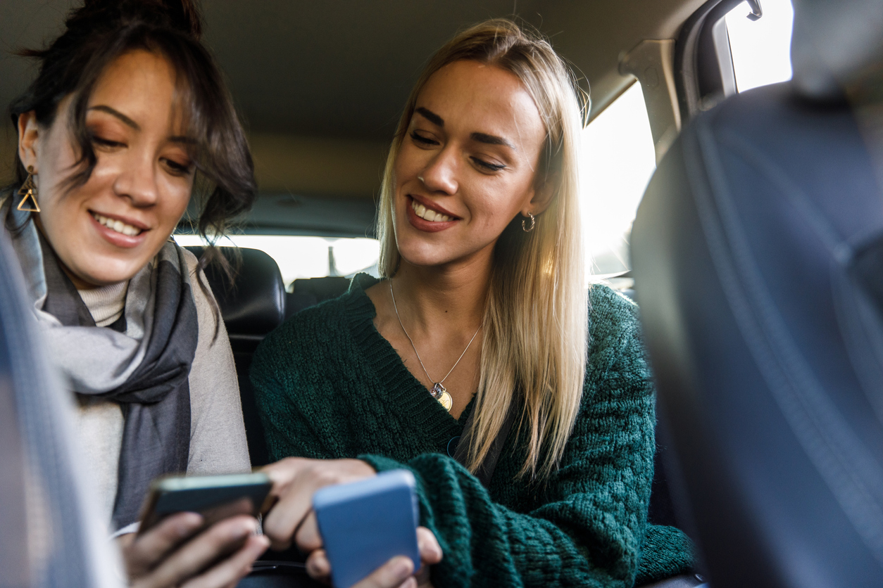 BAJÁ LA APLICACIÓN «TRIVU» Y VIAJA ENTRE CIUDADES COMPARTIENDO GASTOS