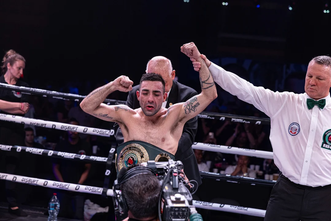 BATACAZO DE HÉCTOR «MAQUINITA» SOSA EN DUBAI