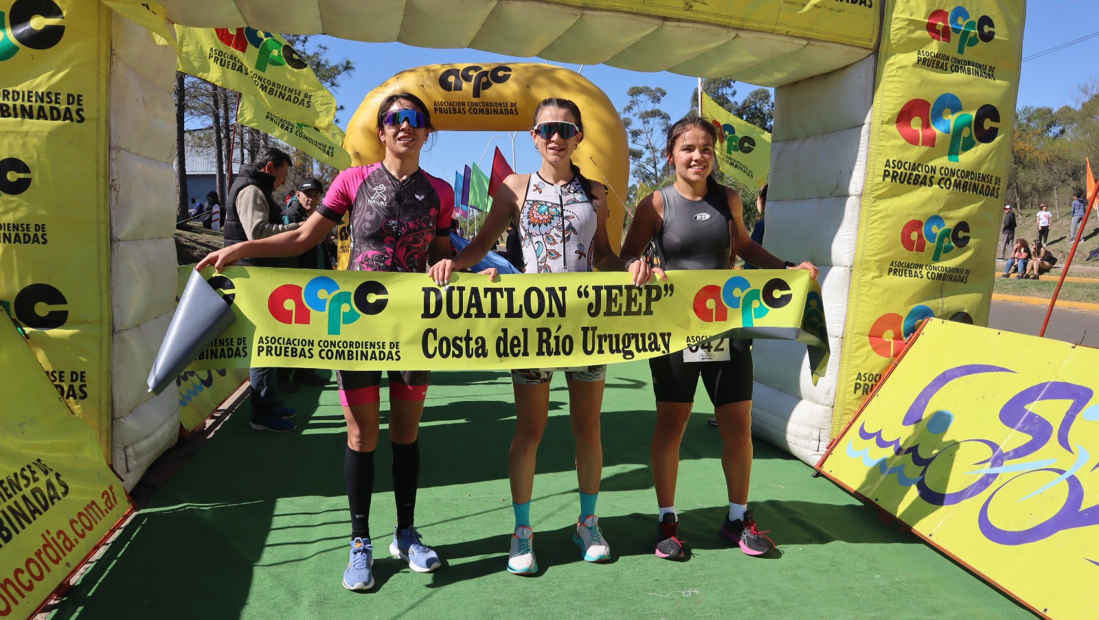 ALEJANDRO RICAGNO Y JUDITH MARSILLI GANARON EL DUATLON DE CHAJARI