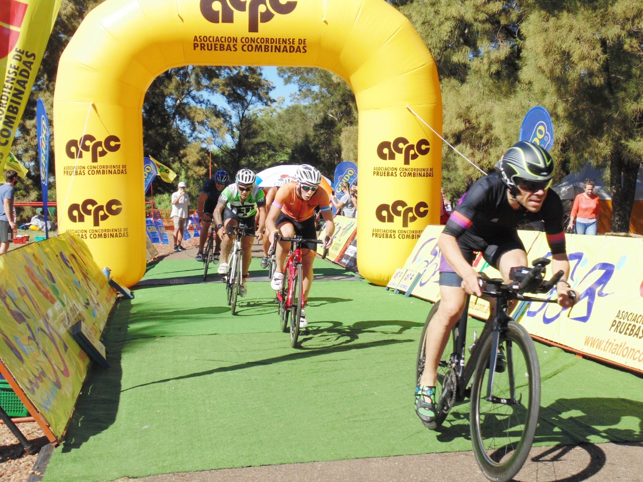 GRAN EXPECTATIVA POR EL COMIENZO DEL TRIATLÓN JEEP 23/24