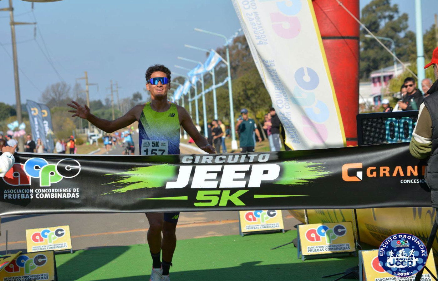 BRUNINI Y PELICHERO EN DUA Y LUCHINI Y VAN DER HOCK CORRIENDO GANARON EN COLONIA AYUI