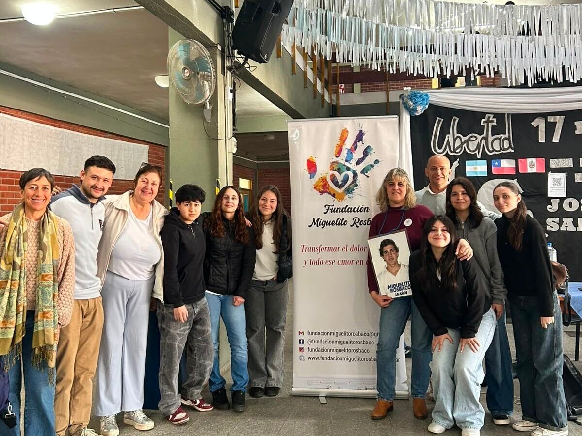 «DE LA SOSPECHA AL ABRAZO» COMO HABLAR CON TU HIJO SOBRE DROGAS Y PREVENIR