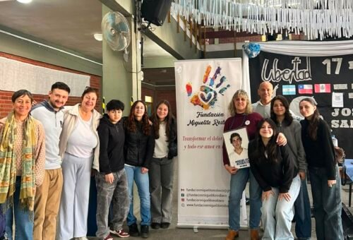 «DE LA SOSPECHA AL ABRAZO» PROGRAMA PARA PAPÁS
